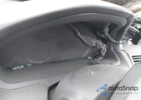 2010 Honda Accord 2.4 Lx z USA, uszkodzony, nr VIN 1HGCP2F32AA141283